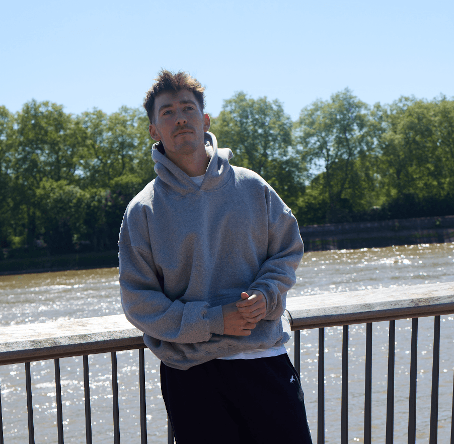 Grey hoodie, photo 3