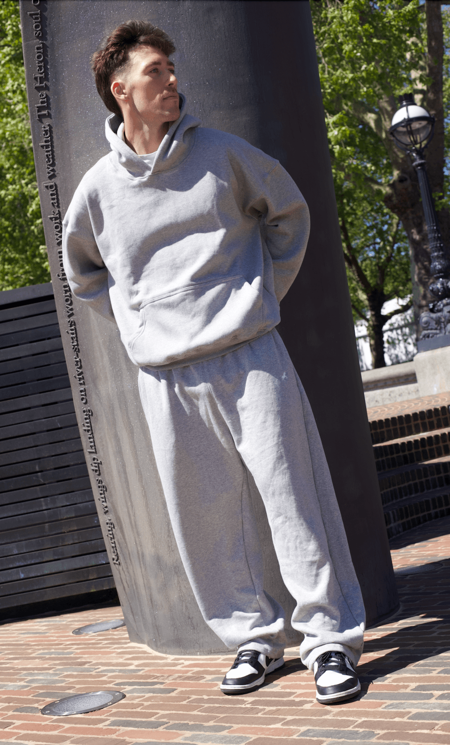 Grey joggers, photo 2