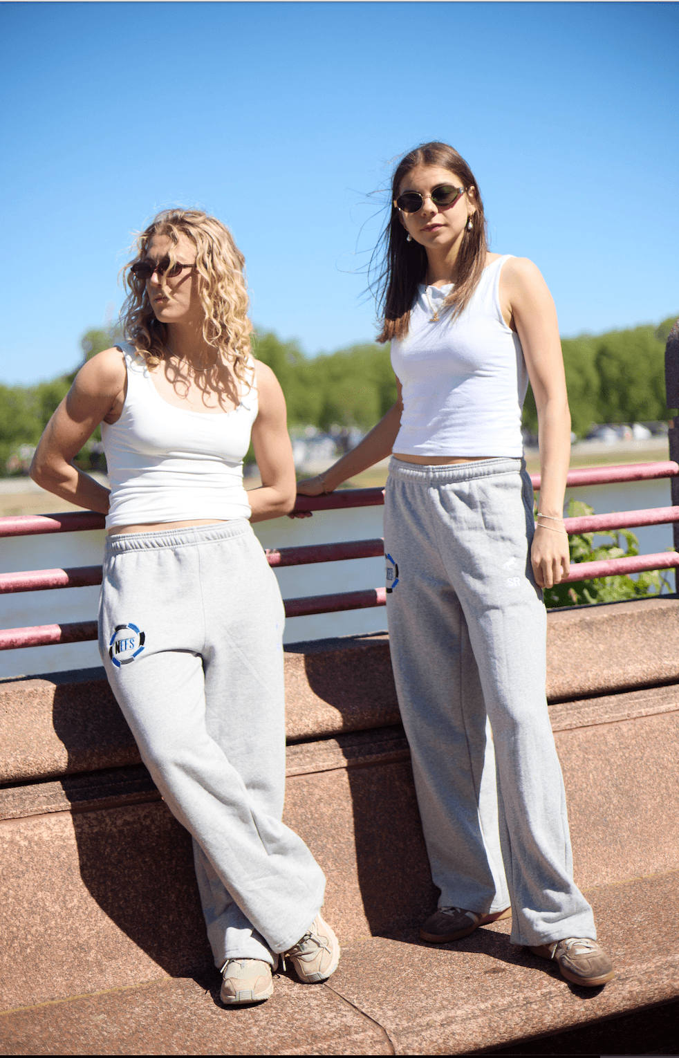 Grey joggers, photo 3